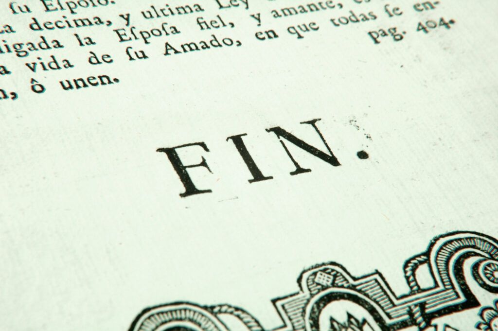 Punto final en un manuscrito del siglo XVIII.